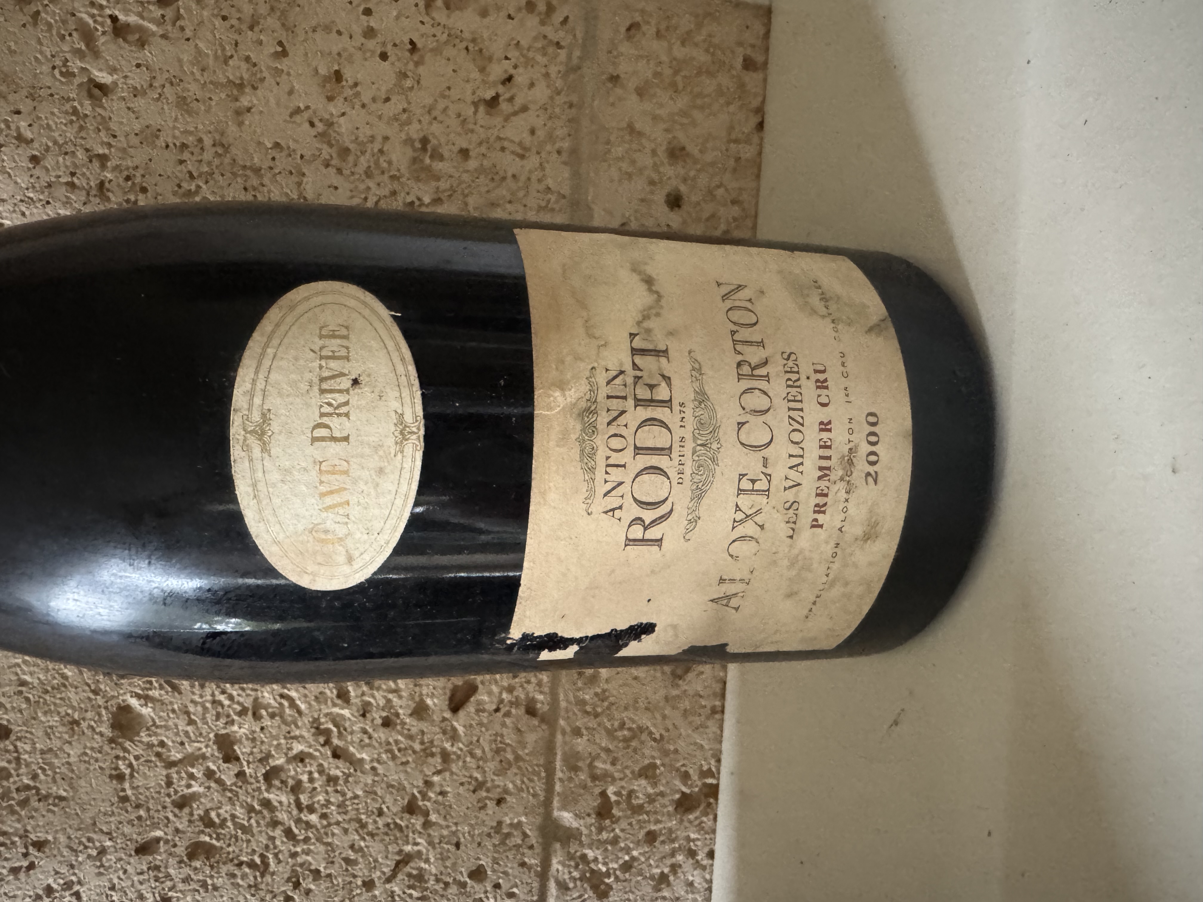 Rouet Coteaux d'Aix-en-Provence Red Wine