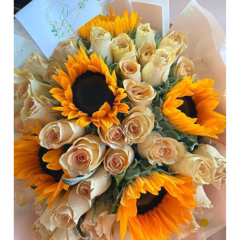 Ramo de Girasoles y Rosas