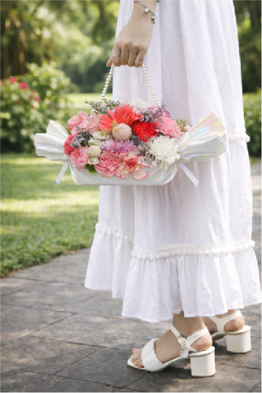 Flower Basket (White)