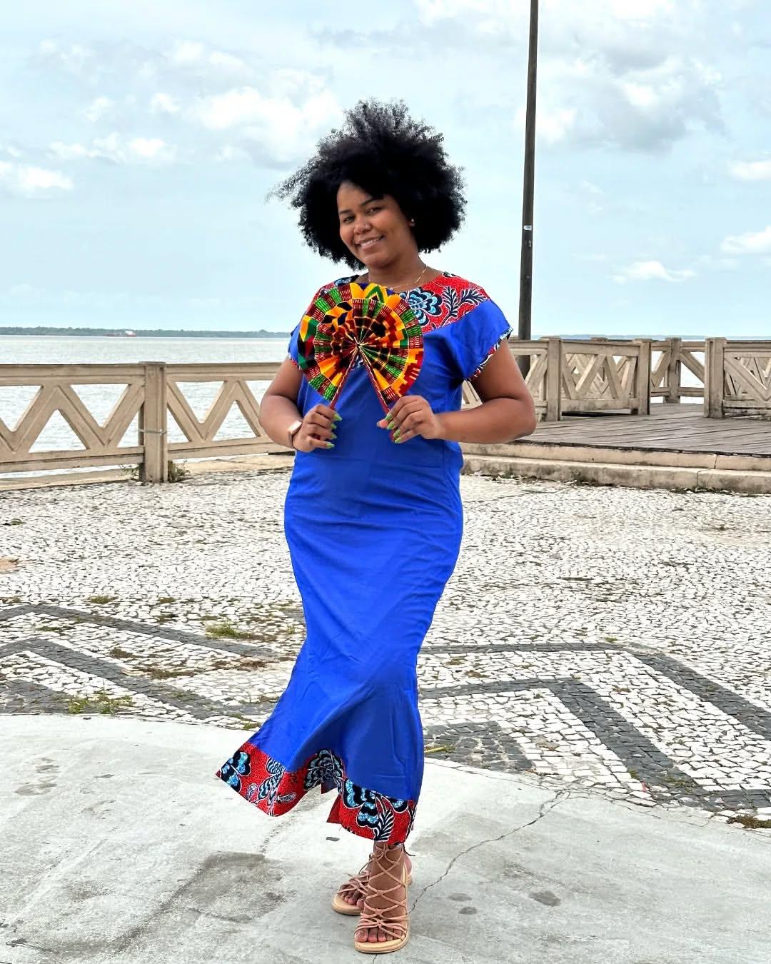 Vestido longo africano azul