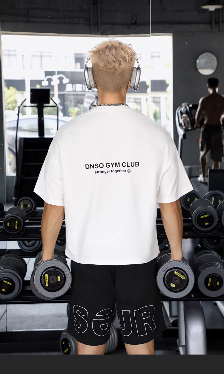 Áo thun nam thể thao trắng đen oversized