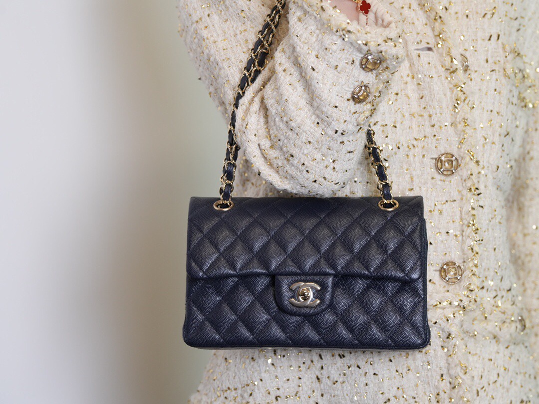 Classic flag Navy blue with light gold hardware