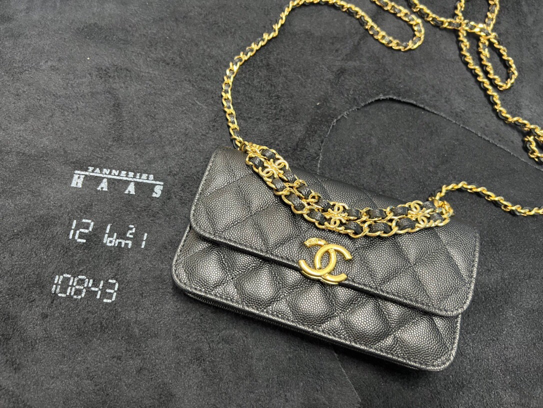 CHANEL 22K new style chain mini WOC phone bag black gold