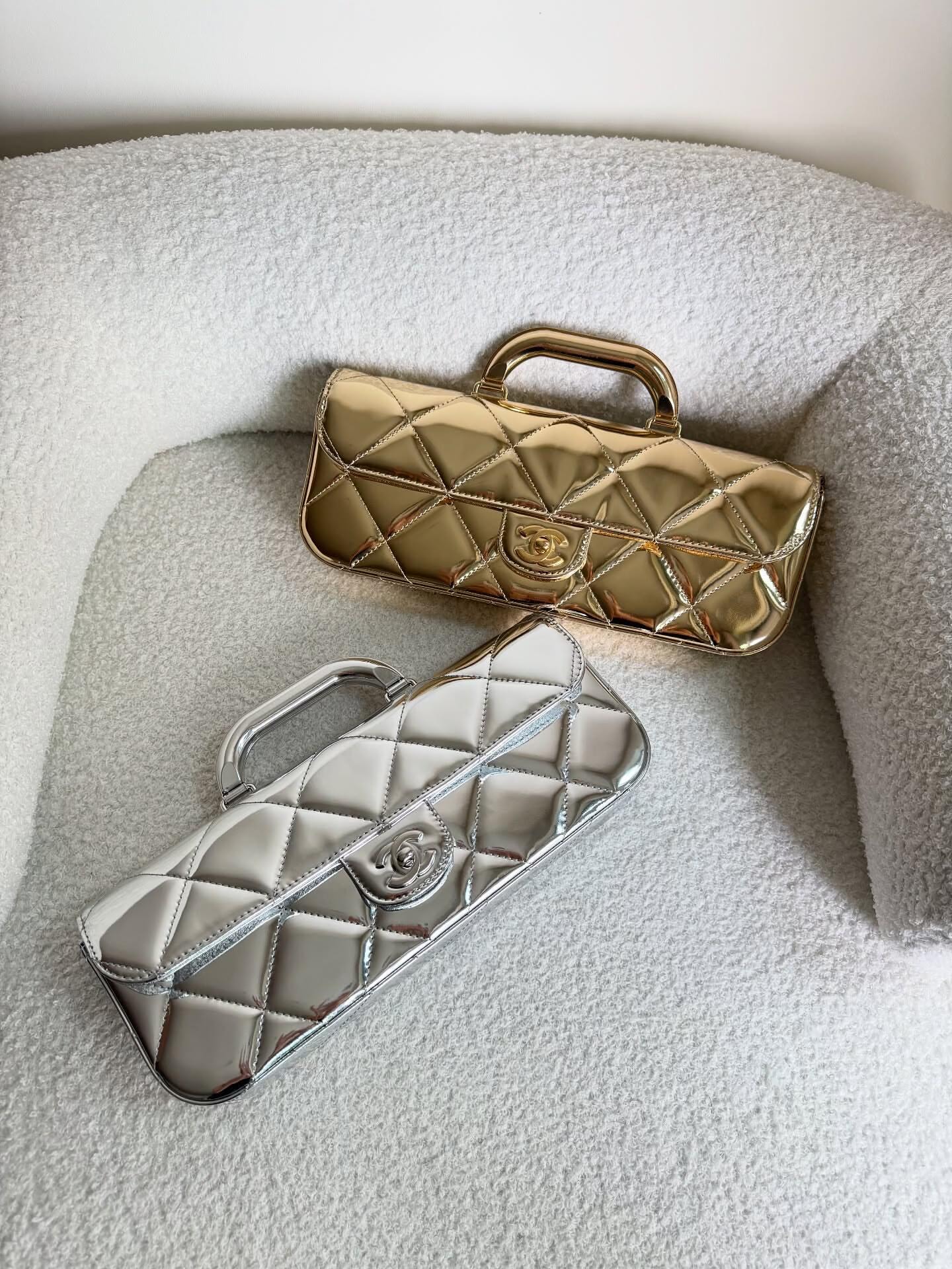 Chanel 25k flap bag, made of patent leather.