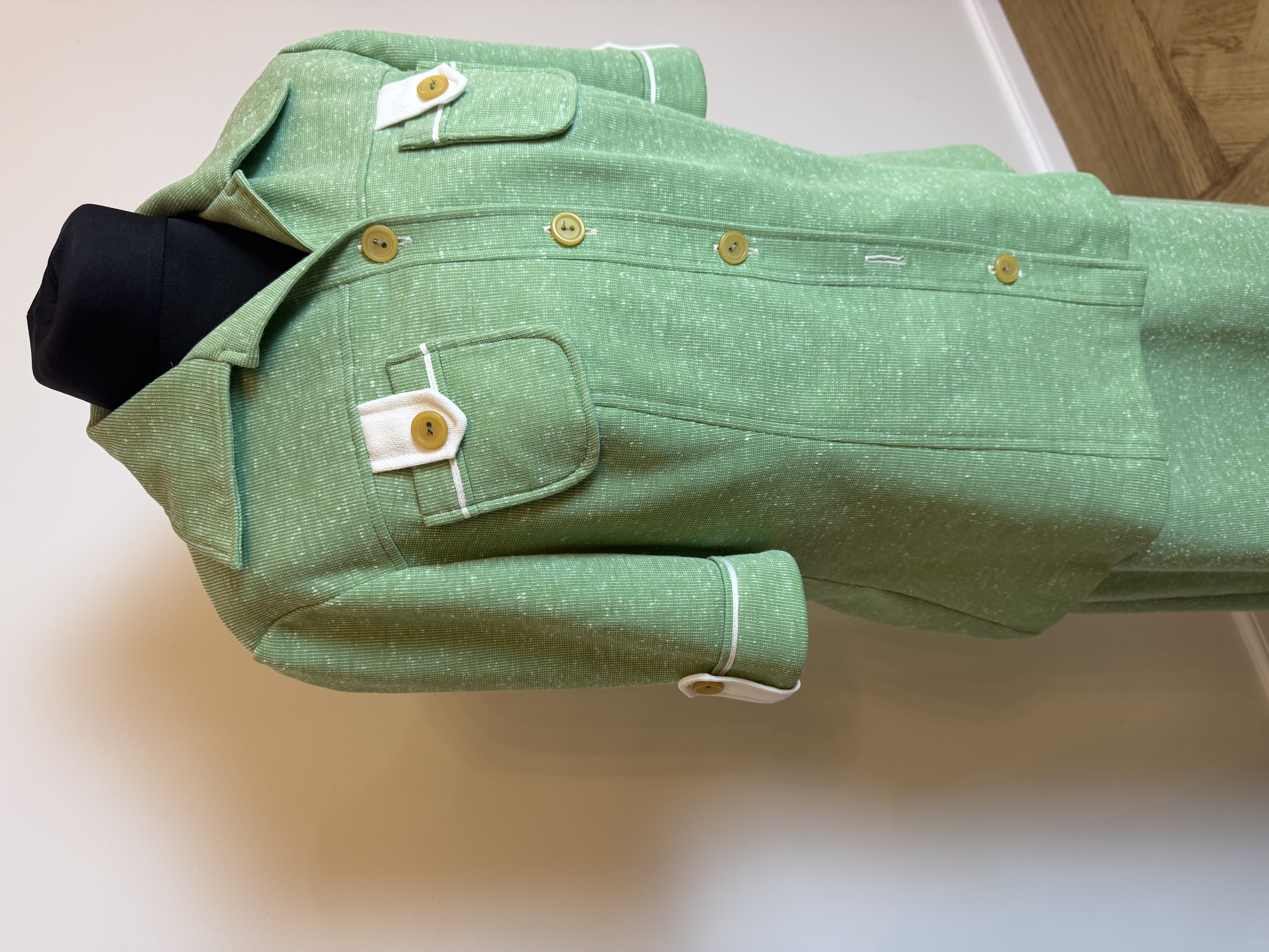 70-ųjų kostiumėlis