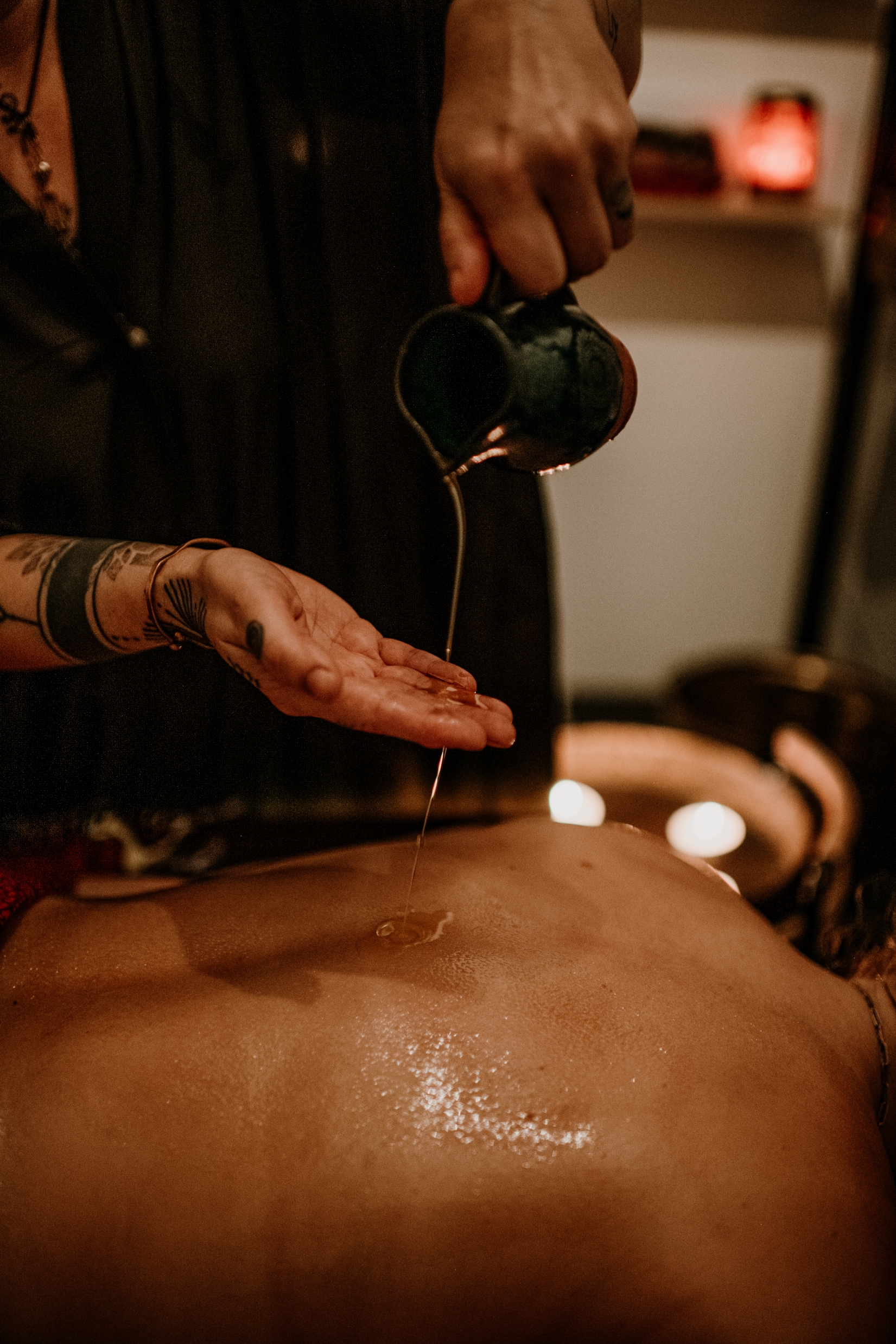 Masaż pępka i brzucha