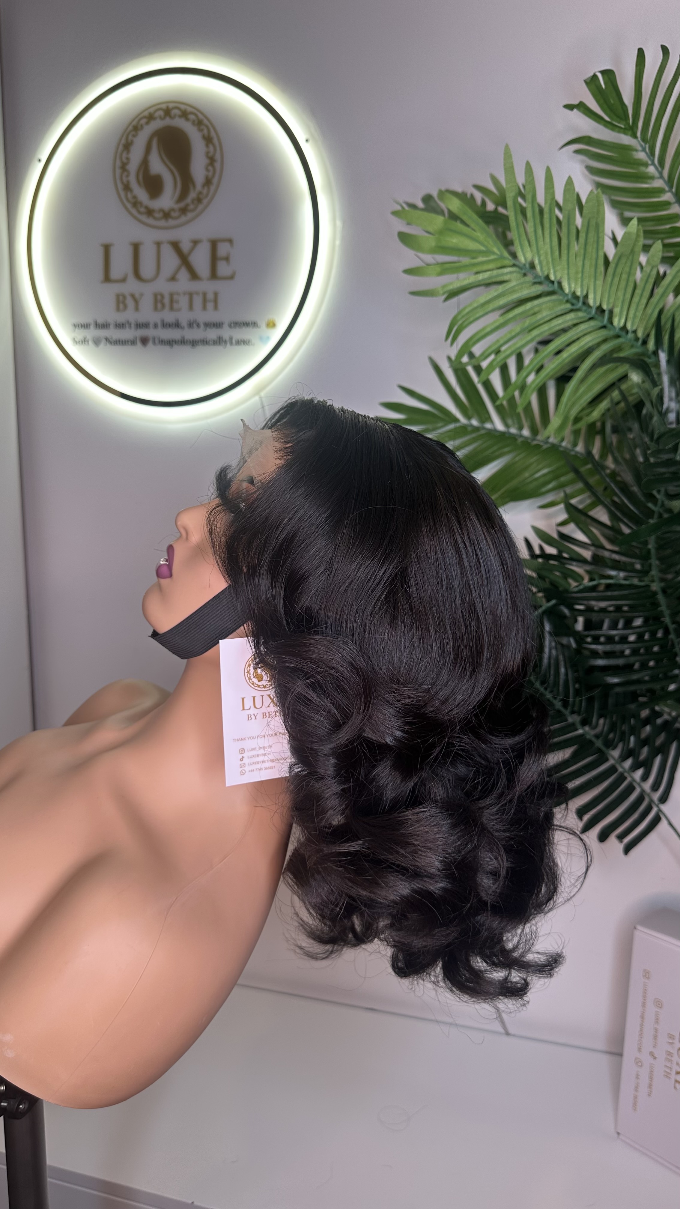 Wig Chi Bouncy Curls 💕