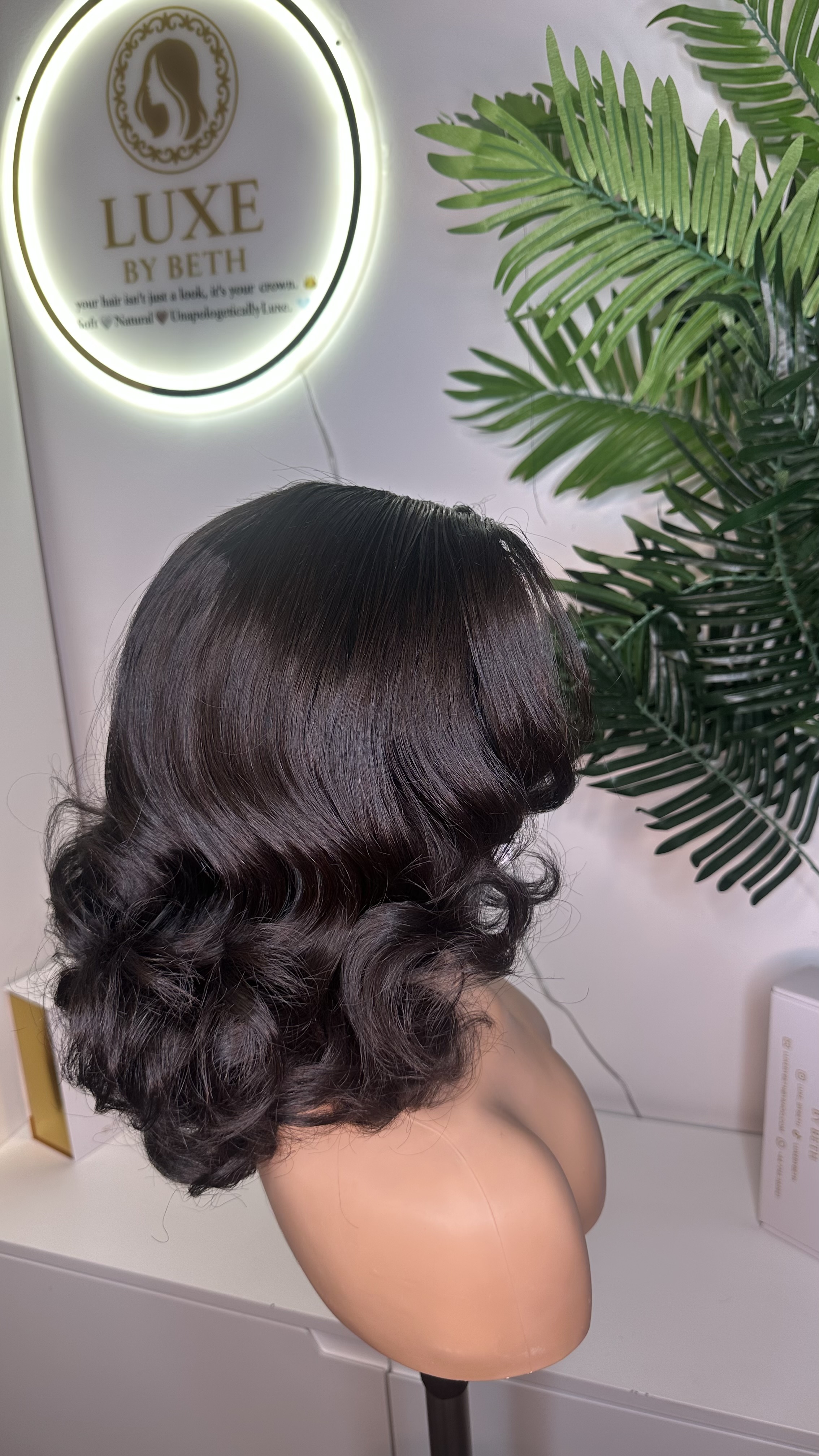 Wig Chi Bouncy Curls 💕