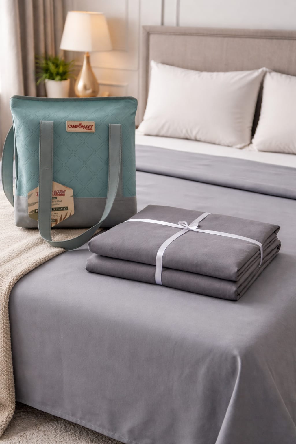 Juego De Sabanas Liso 2 1/2 Con Cartera De Regalo Campomayo