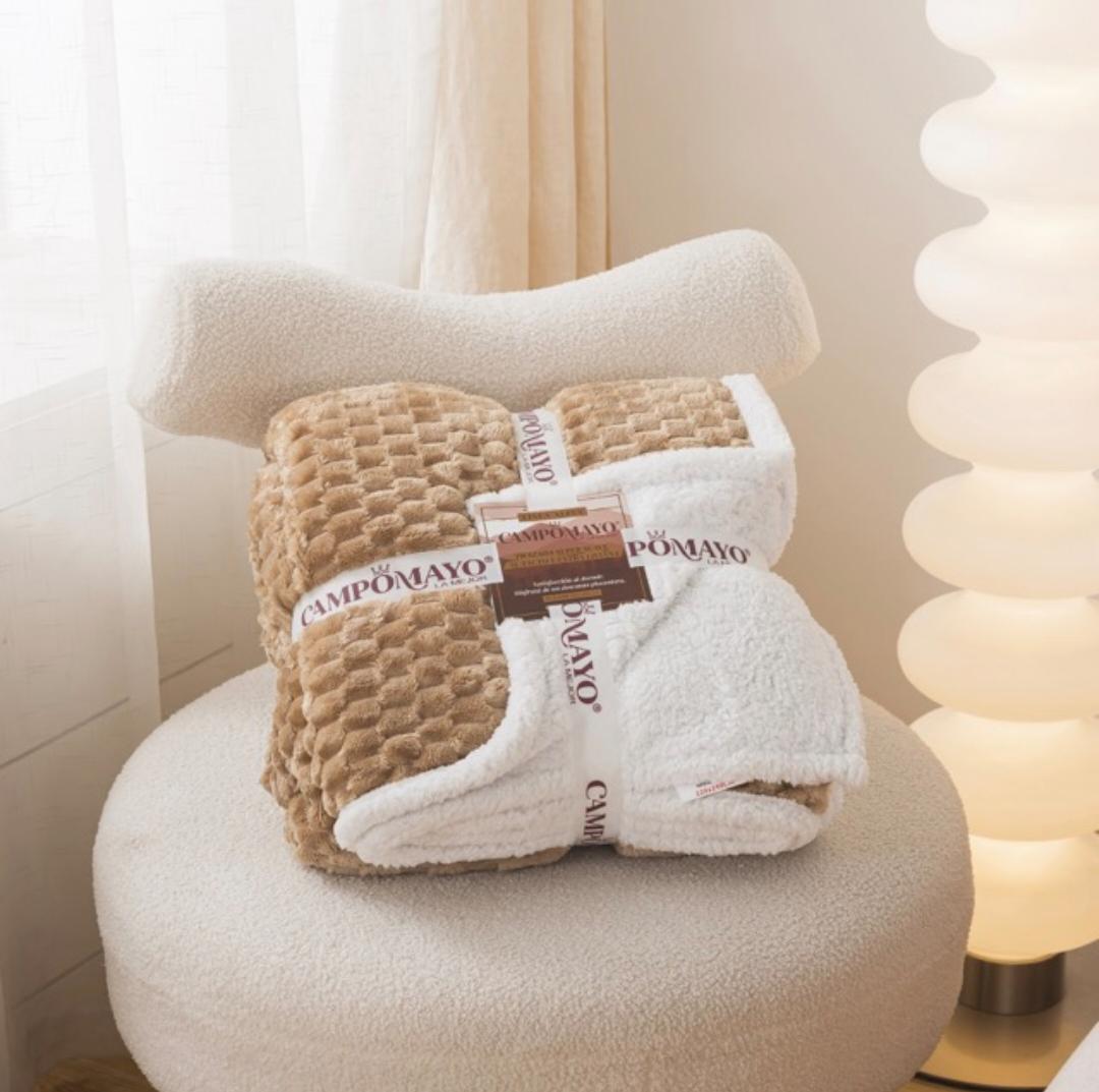 Frazada línea ALPES DOBLE  FAZ Flannel Jackard con Corderito KING CAMPOMAYO