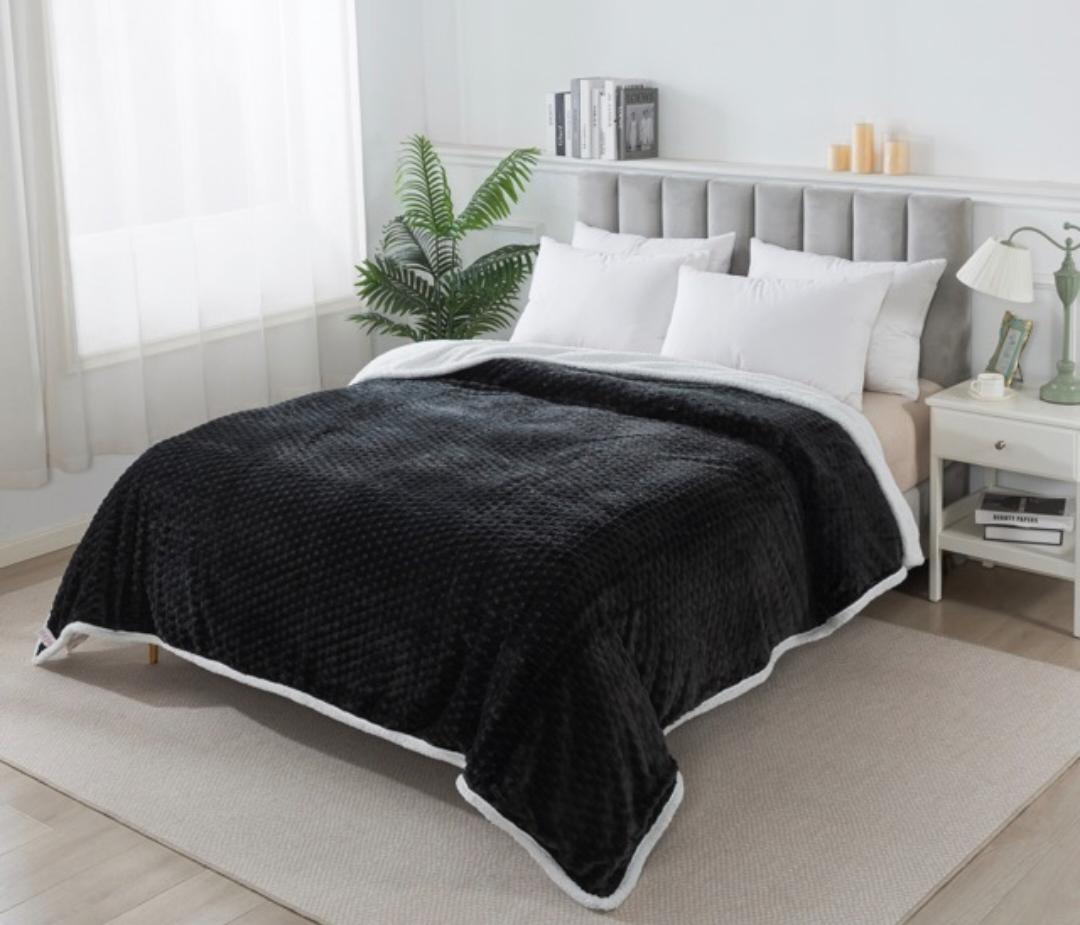 Frazada línea ALPES DOBLE  FAZ Flannel Jackard con Corderito KING CAMPOMAYO