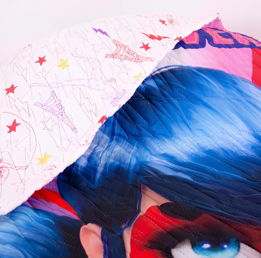 Cubrecama Ultra Soft PIÑATA 1 1/2 Plaza Miraculous Rosa Chicle