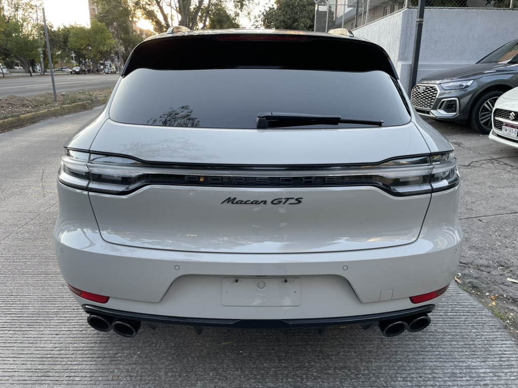 PORSCHE MACAN GTS 2021