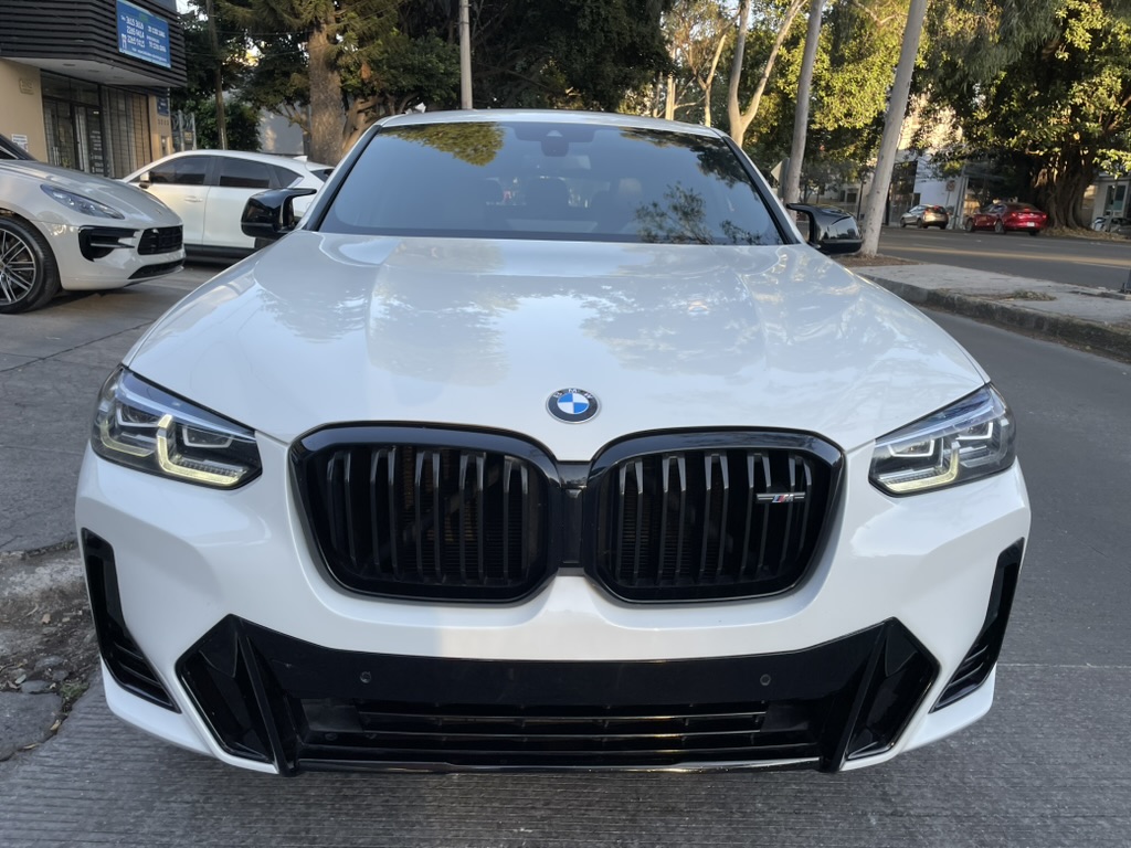FICHA BMW X4 M40I 2022