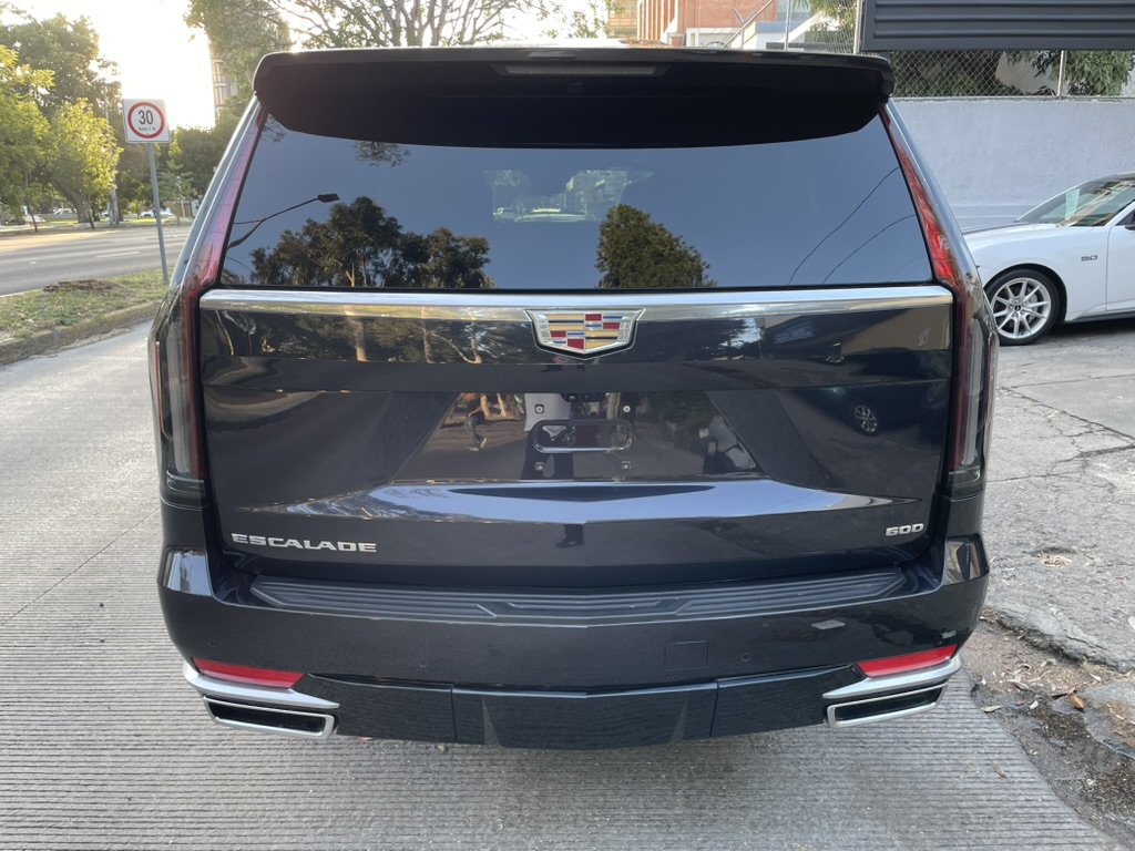 CADILLAC ESCALADE 2024