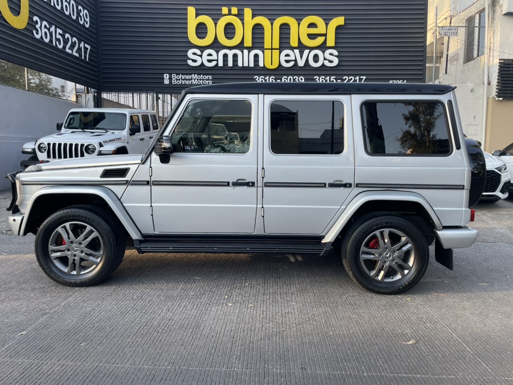 MERCEDES BENZ G500 2015