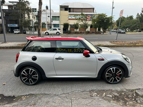 MINI COOPER JCW 2023