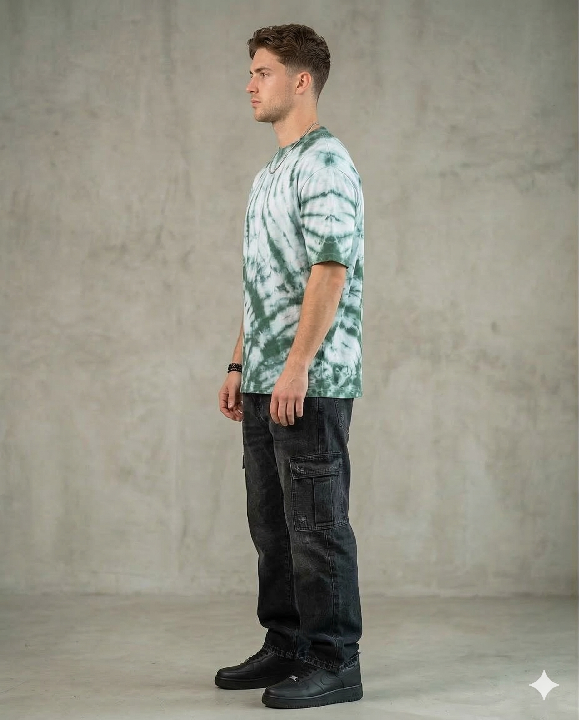 Premium Men's Forest Green Spiral T-Shirt
