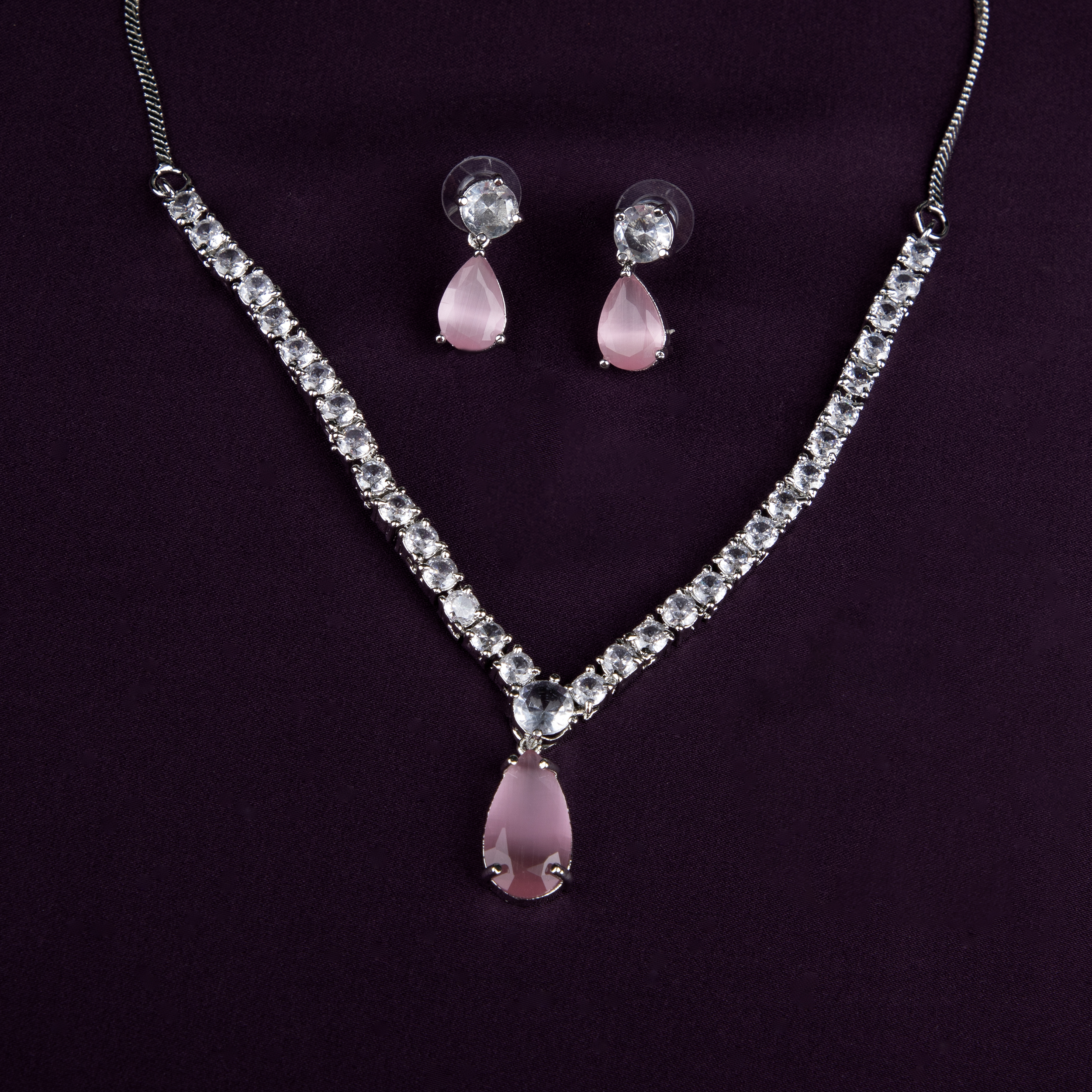 Elegant Crystal Necklace Set