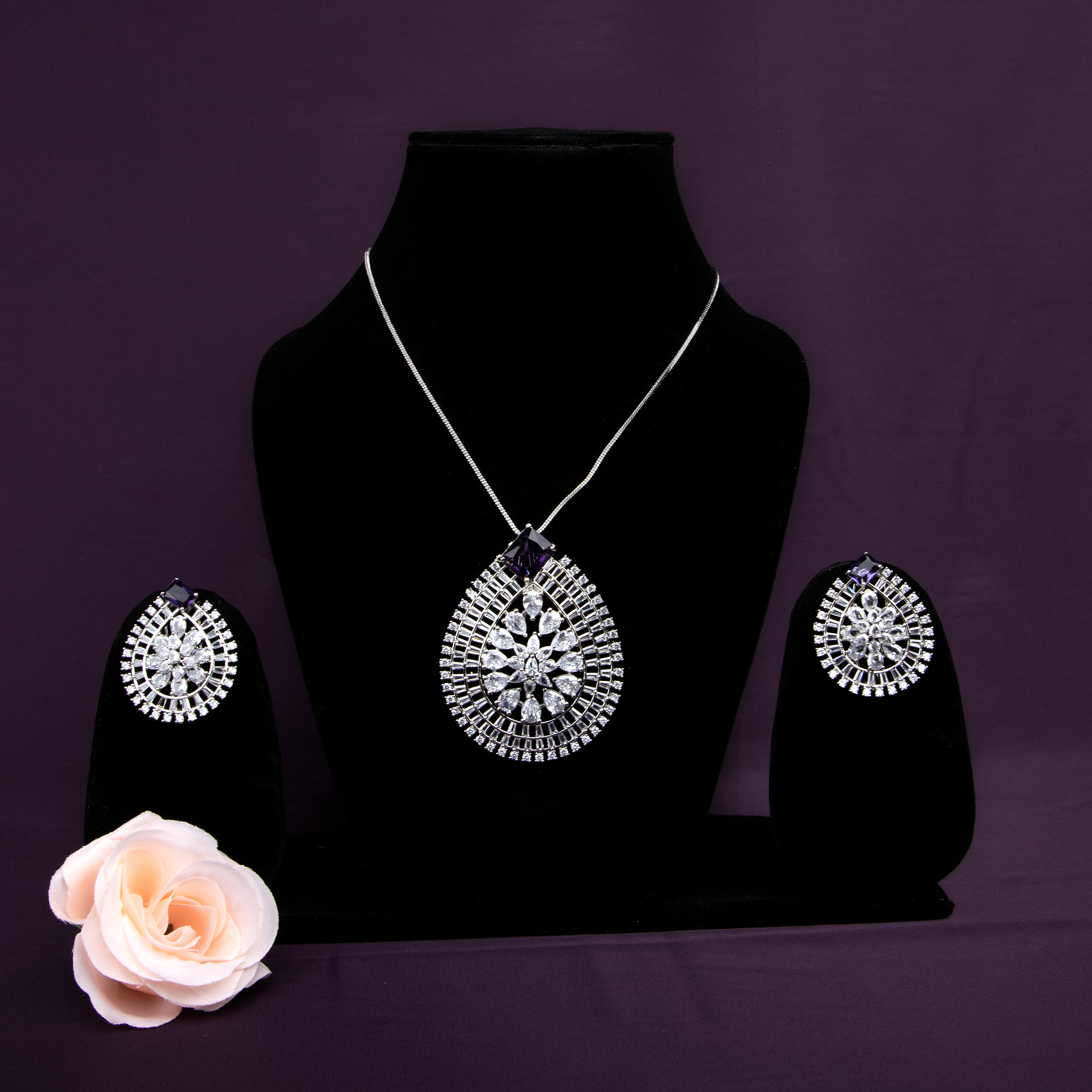 Elegant Crystal Necklace Set