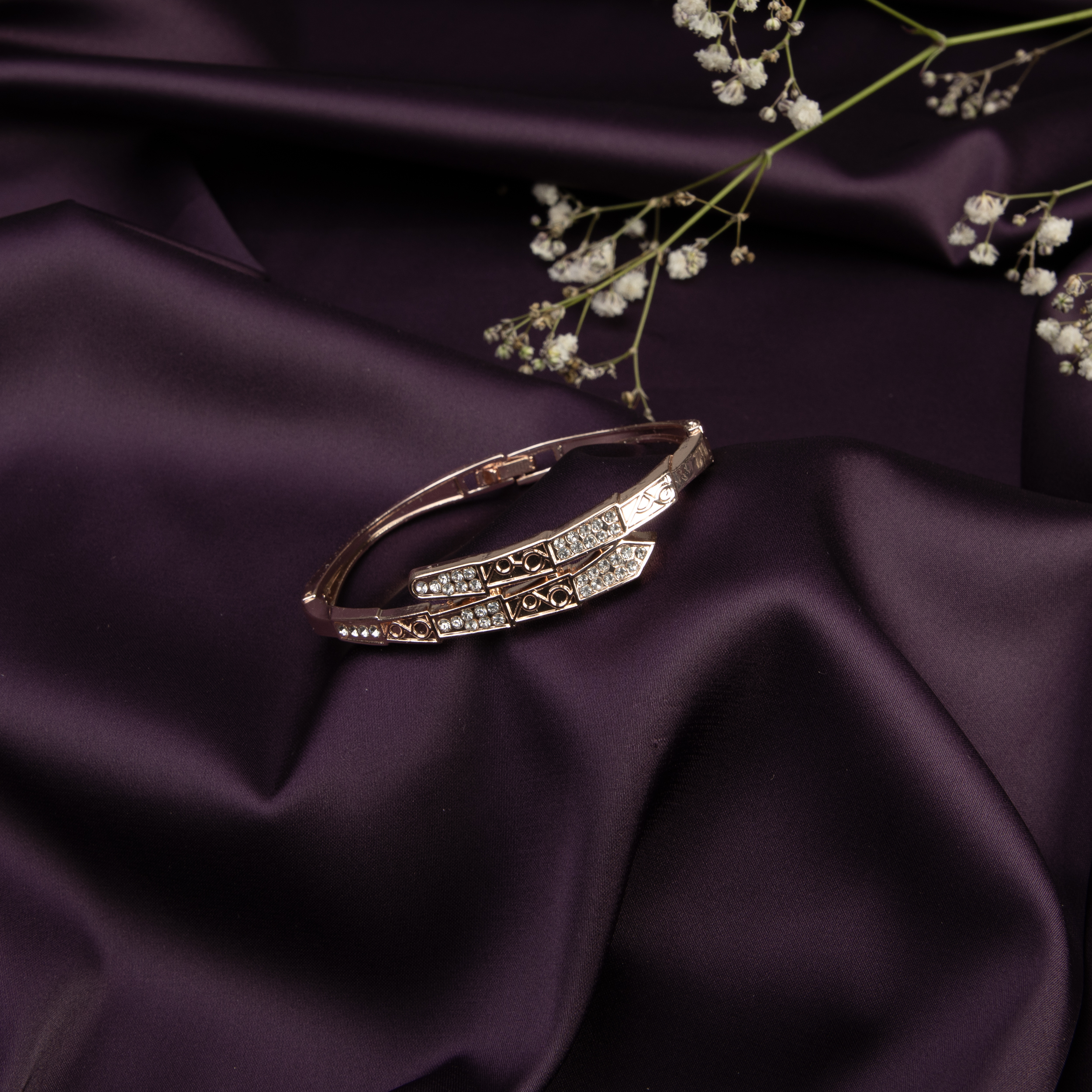 Rose Gold Elegant Bangle