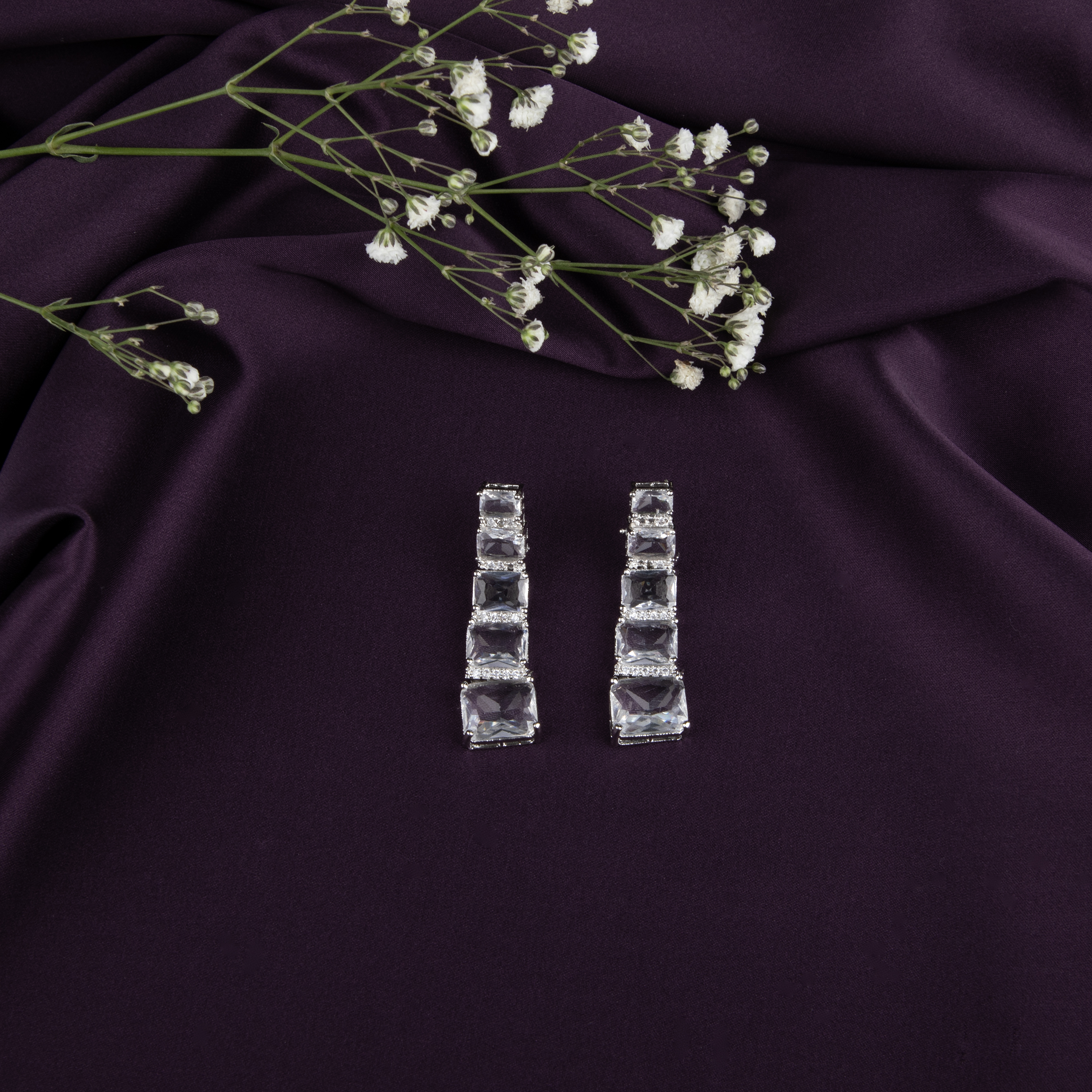 Elegant Crystal Drop Earrings