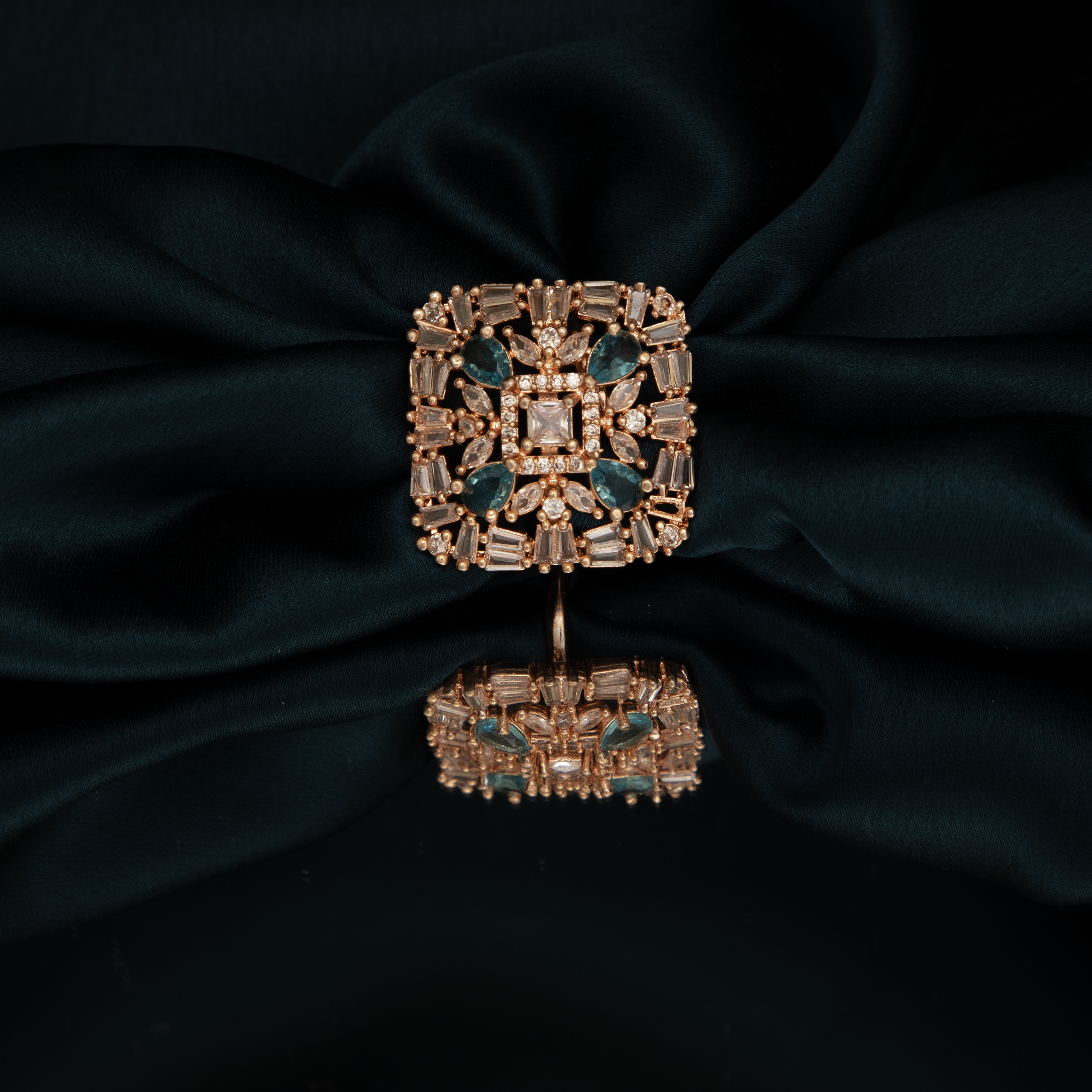 Elegant Gold-Plated Ring