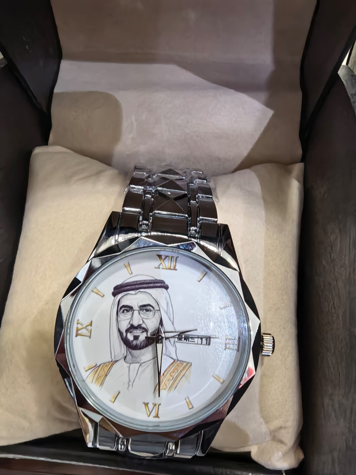 Classic Timel Hub Watch