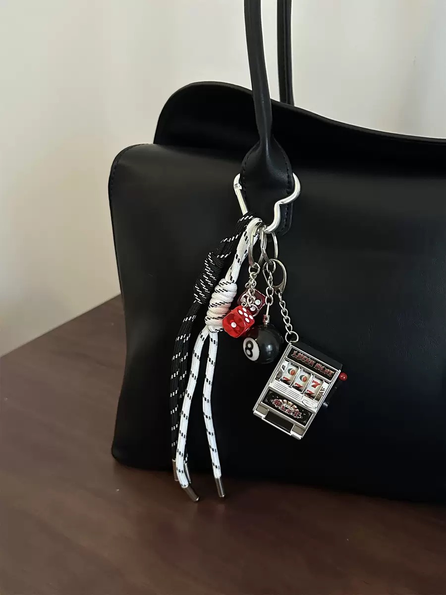 Llaveros temáticos creativos