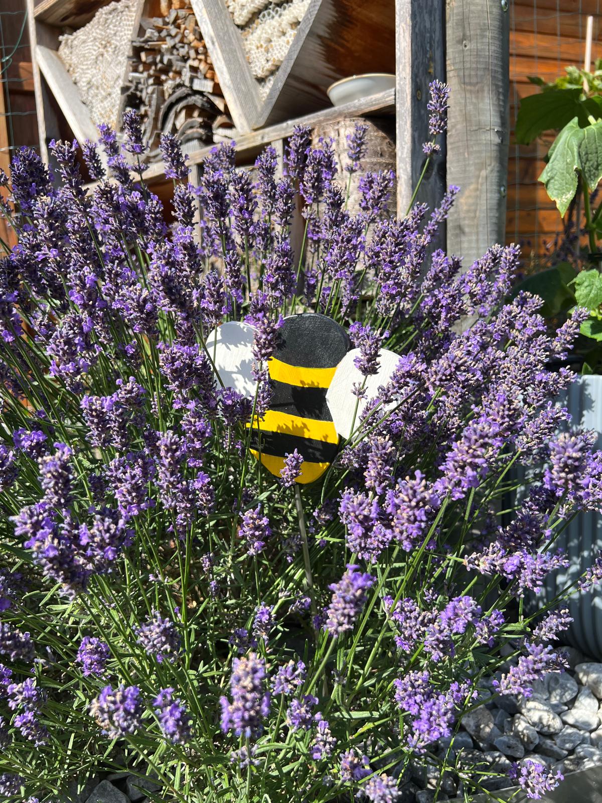 Gartenstecker Biene A