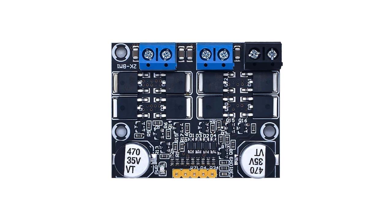 Dual DC Motor Driver With PWM Speed Regulation