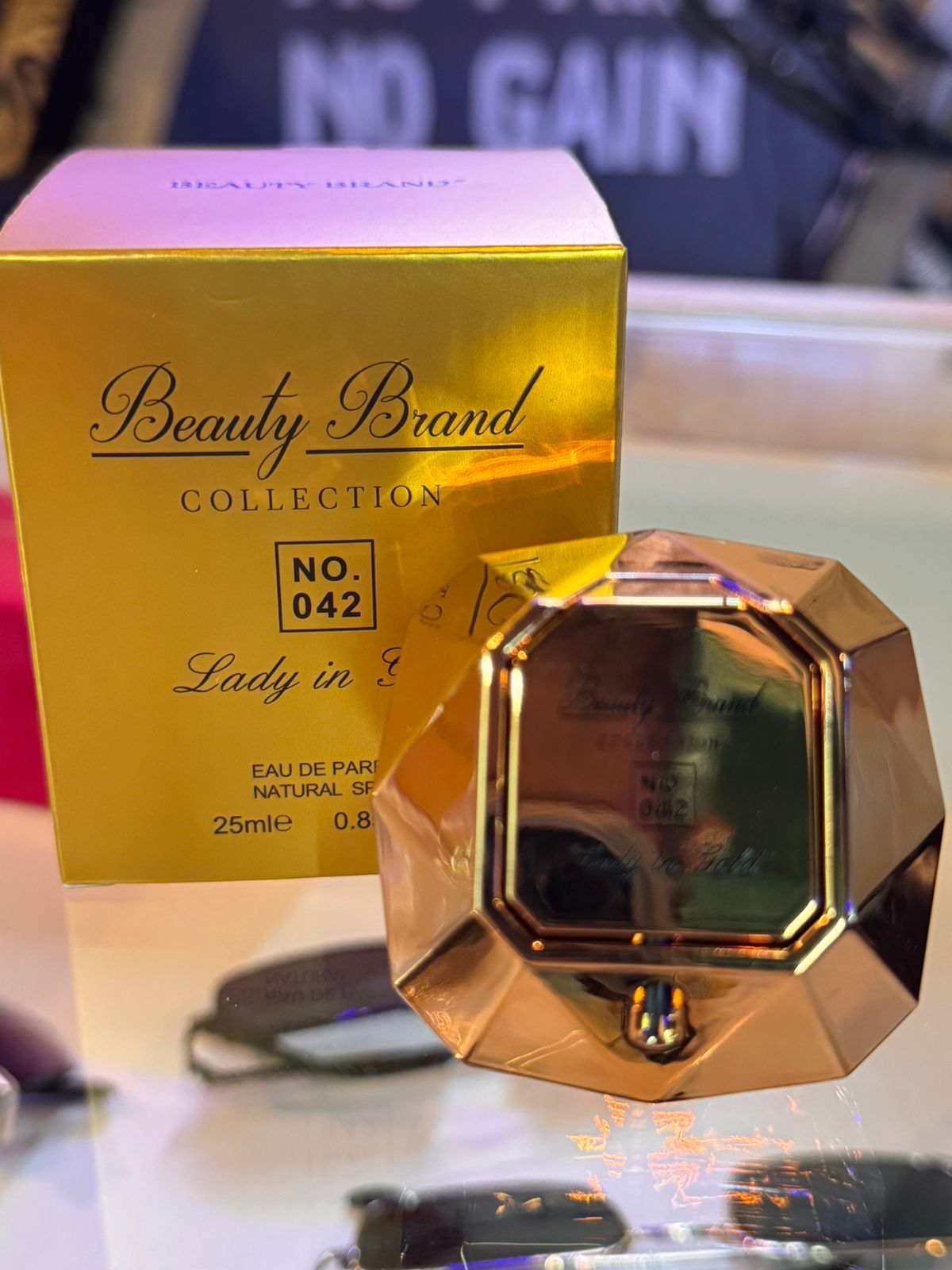 Perfume Beauty Brand Collection No. 042