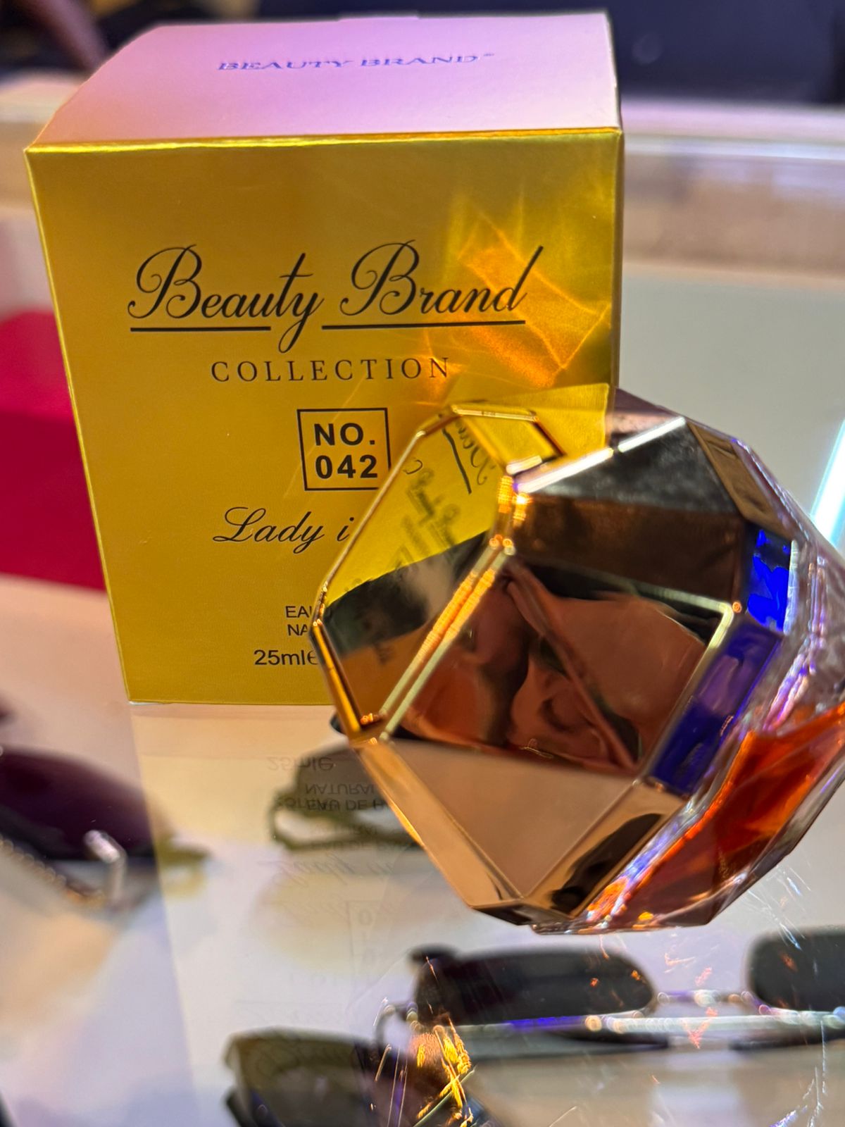 Perfume Beauty Brand Collection No. 042