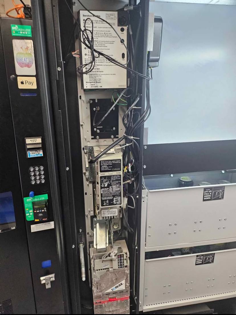 10 selection drink machine