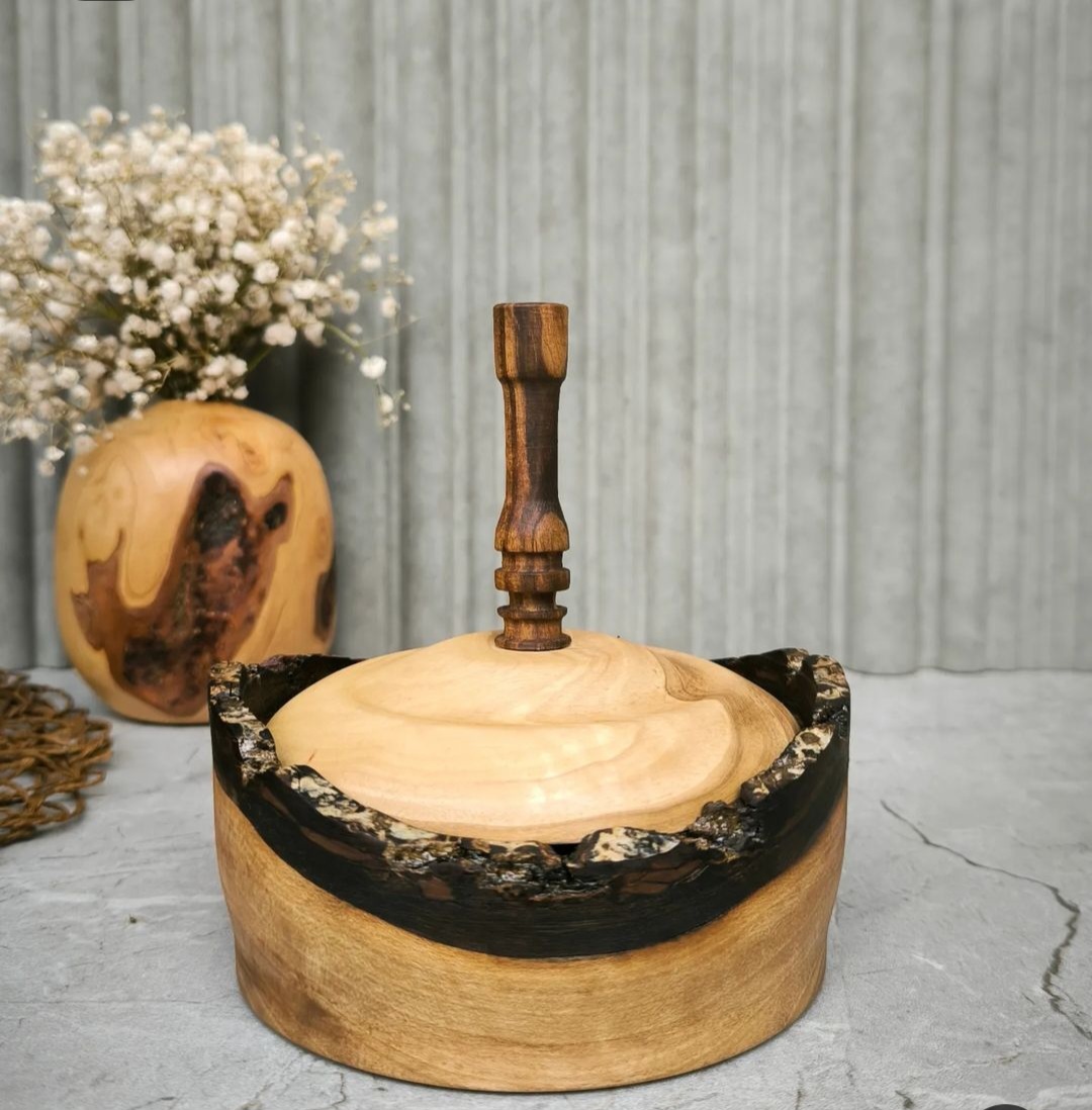 صندوق خشبي فاخر