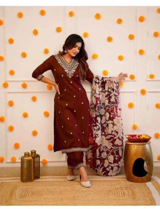 Maroon Embroidered Kurti Set