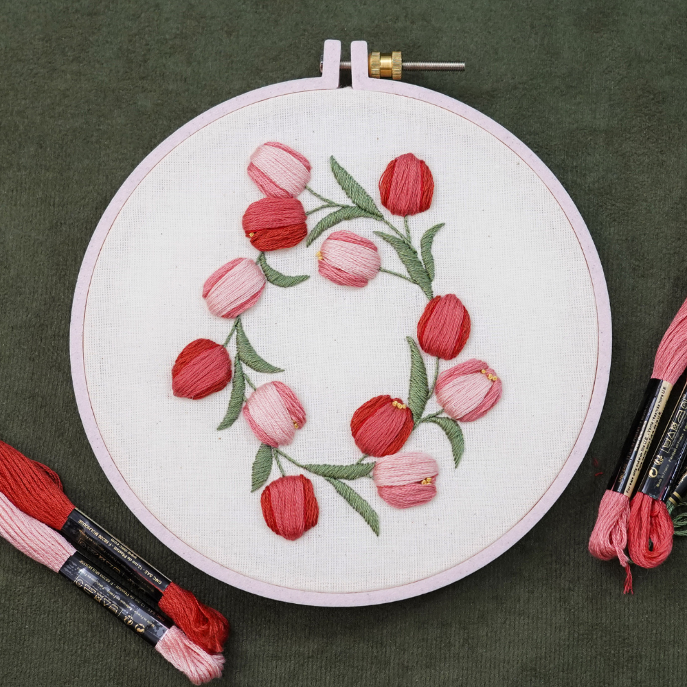 3D Tulip Wreath Embroidery Pattern and Guide