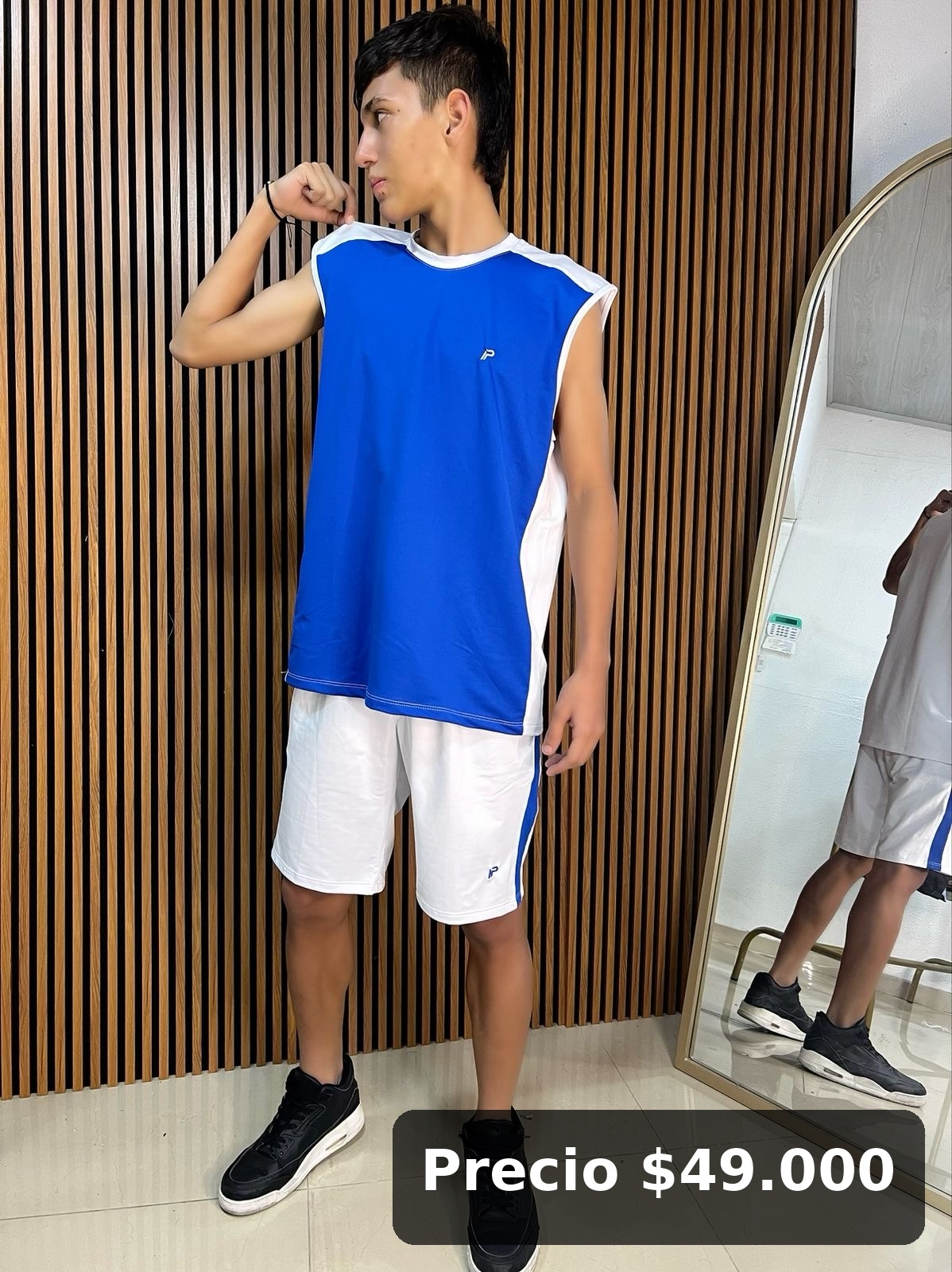 Conjunto Deportivo Azul y Blanco