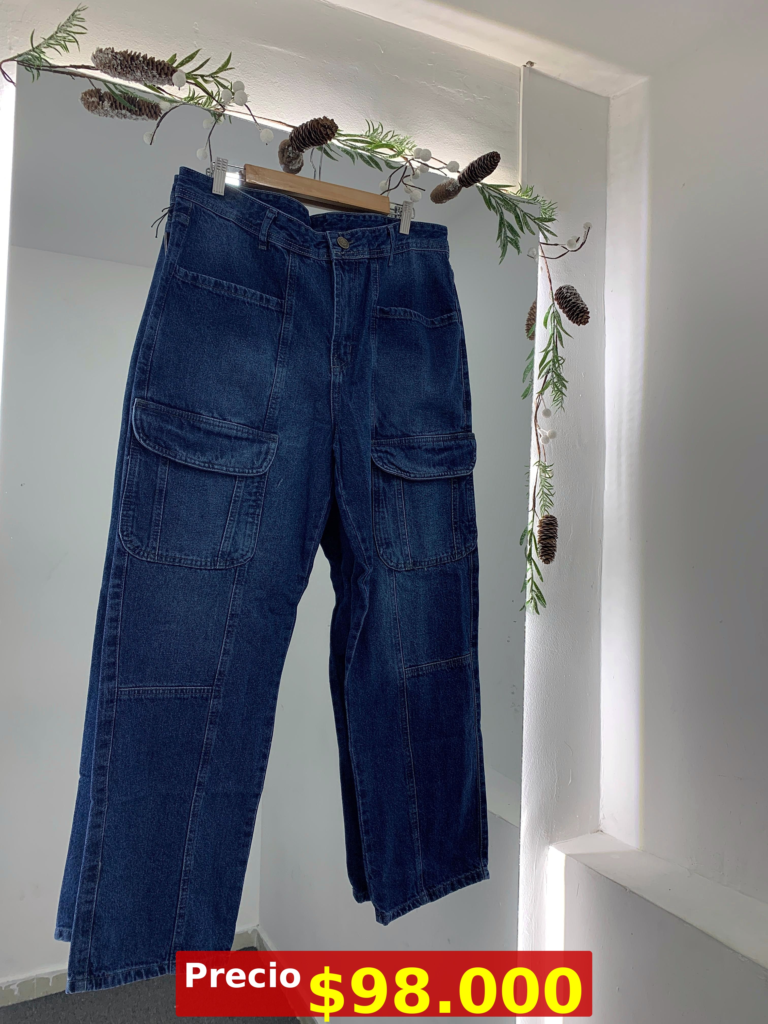 Jeans cargo azul oscuro