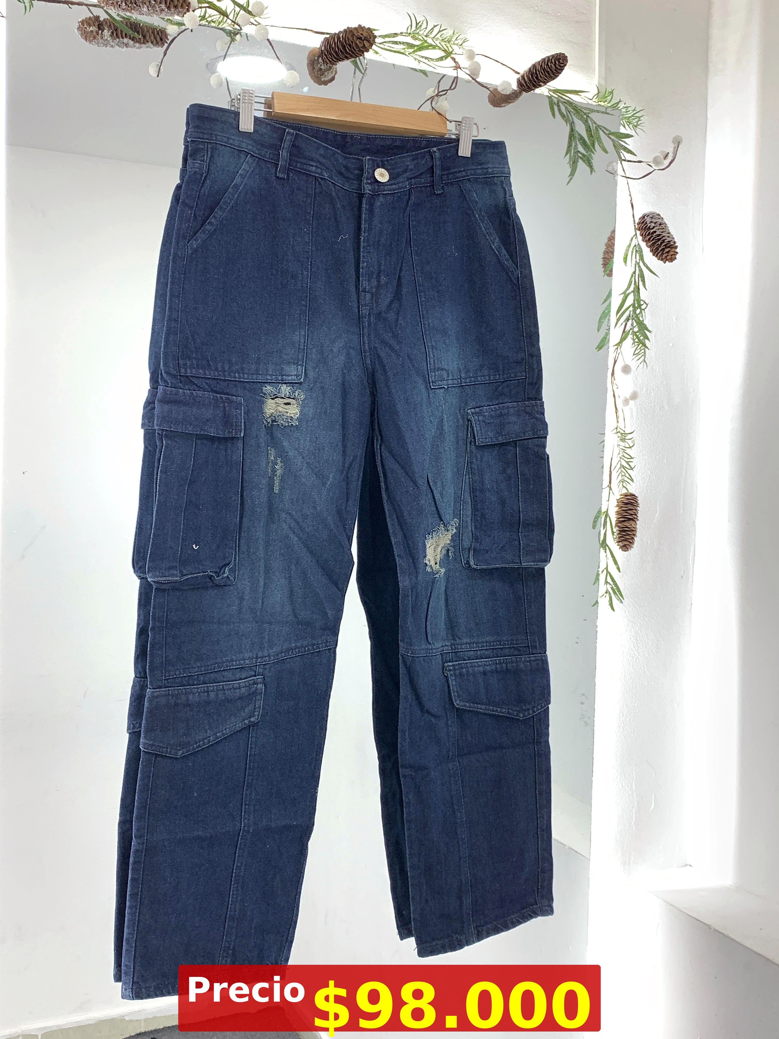 Pantalón cargo denim