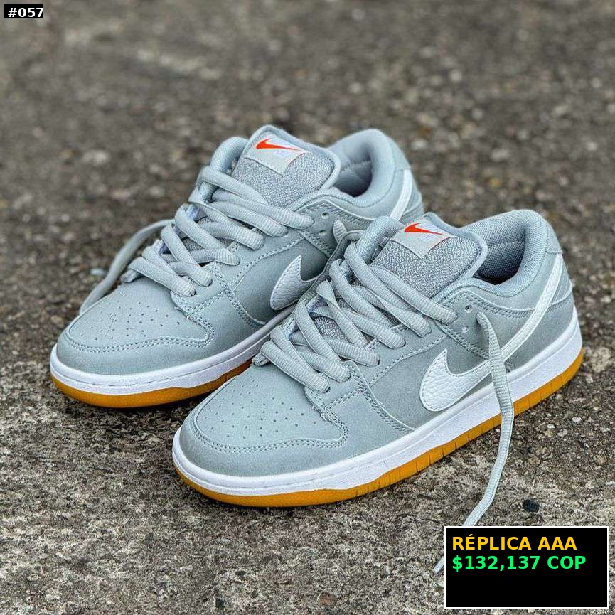 Tenis deportivos grises