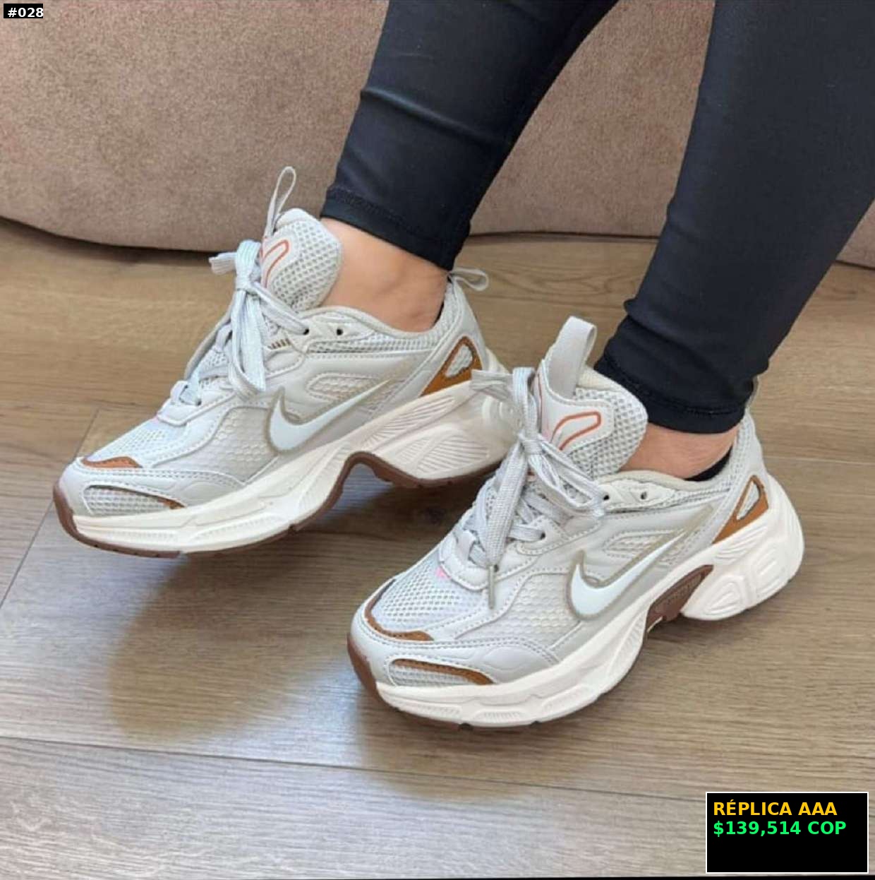 Tenis deportivos blancos réplica
