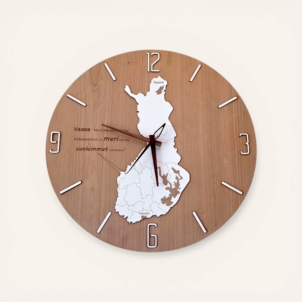 WOODEN CLOCK 