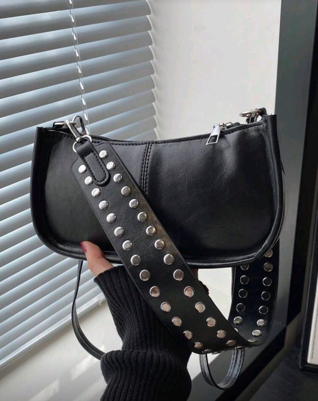 Cartera de cuero negra