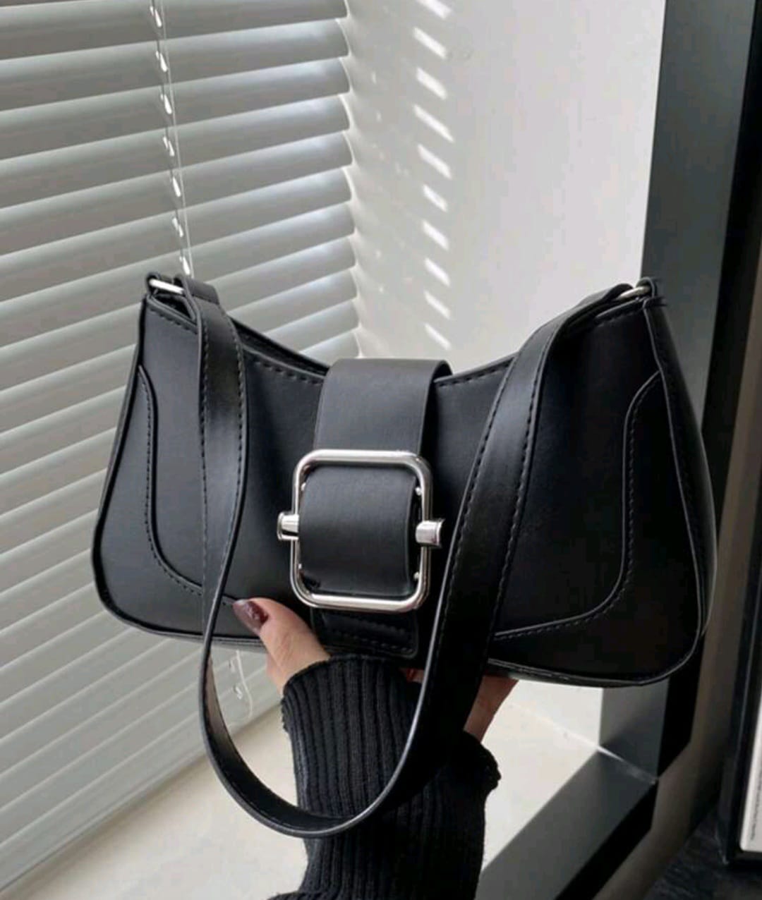 Cartera de Hombro Elegante