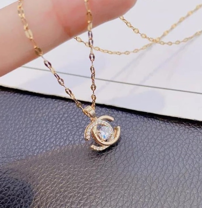 Elegant Gold Plated Crystal Pendant Necklace for Women | Stylish Designer Chain Jewellery Gift