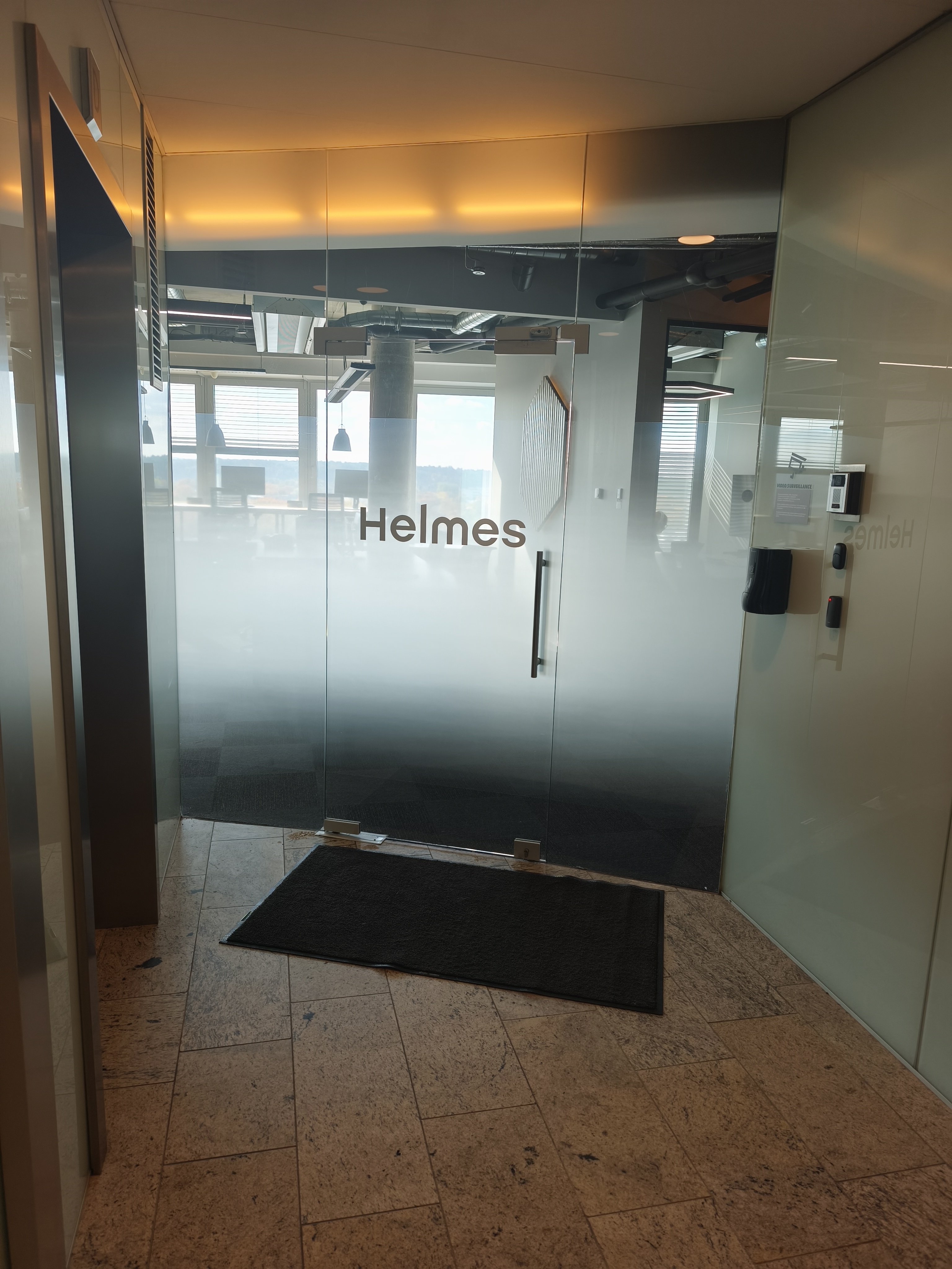 Futura gradient gluggafilma 