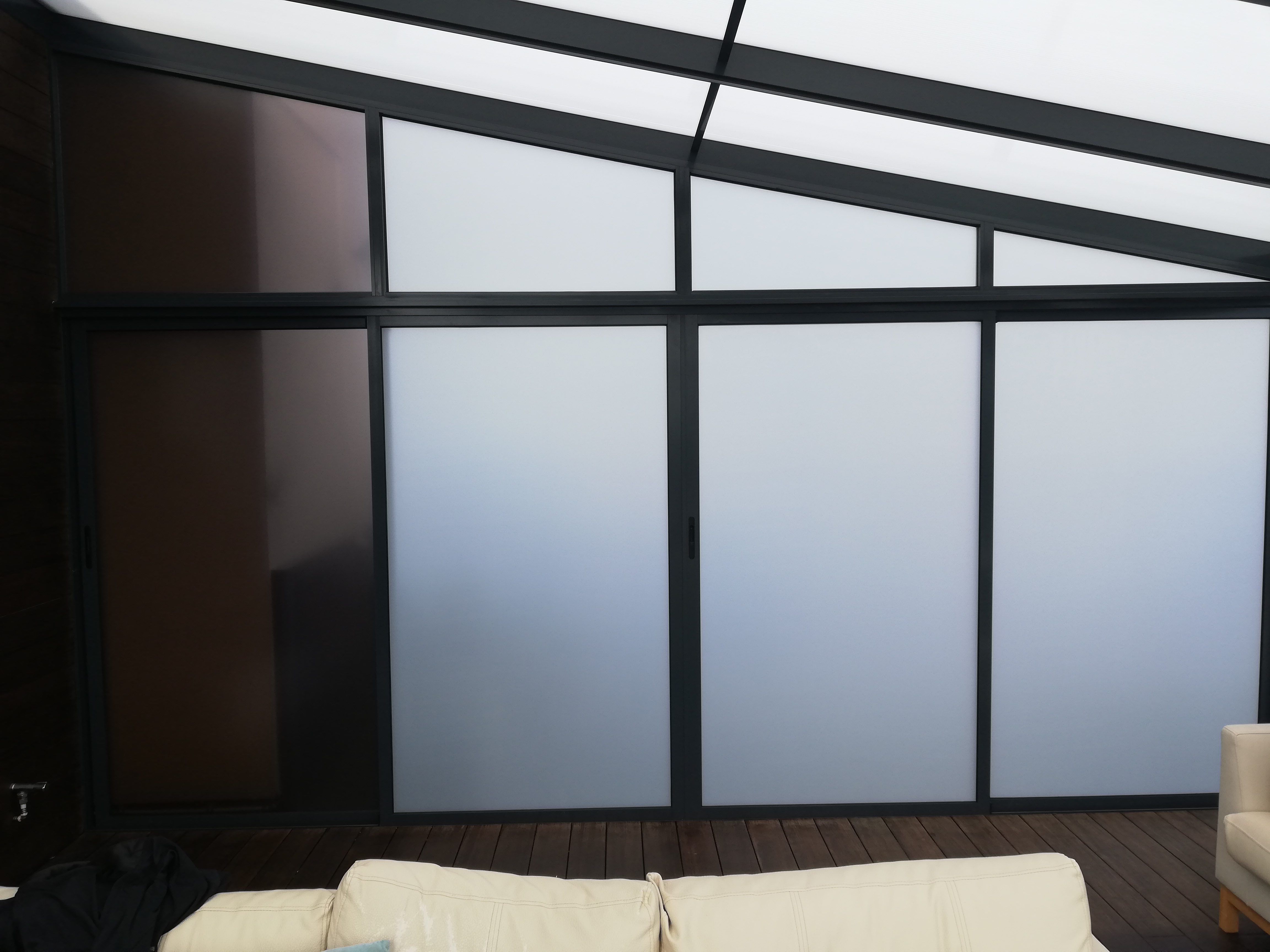 Matte gluggafilma – næði og stílhreint útlit