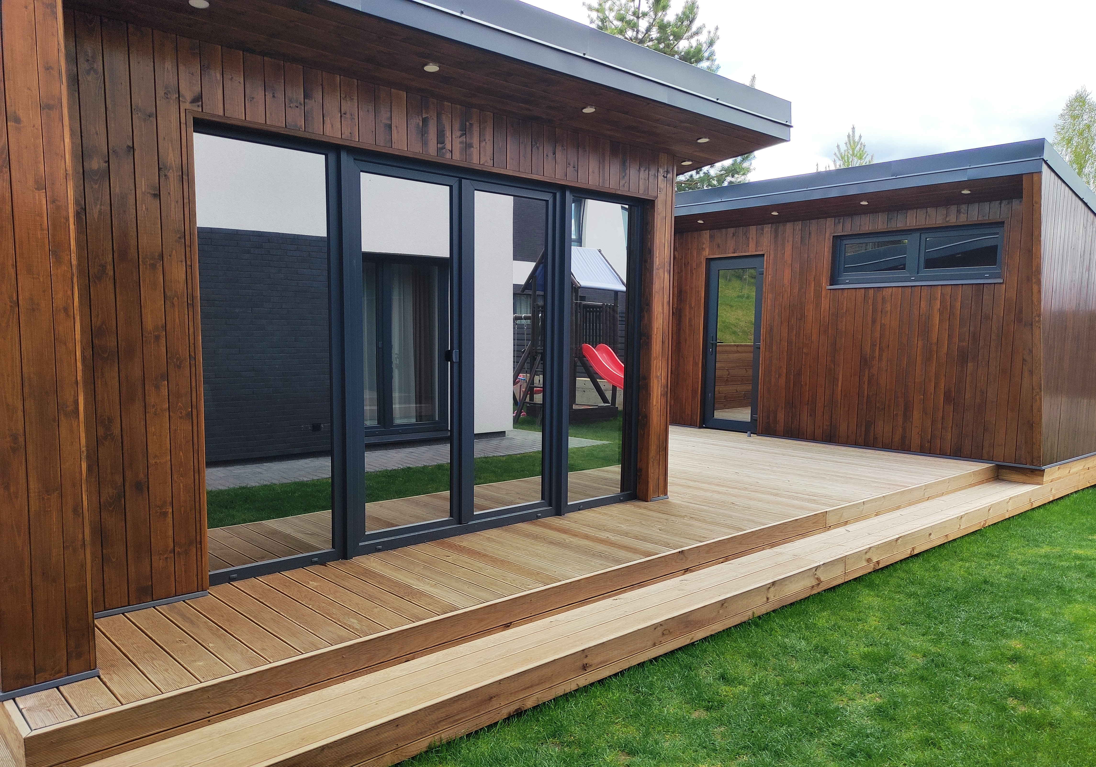 Spegilfilma – dökk brons