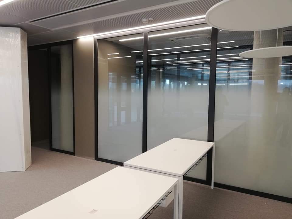 Mystic matte gluggafilma – lúxus næði og hönnun